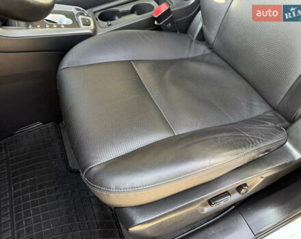 Білий Шевроле Каптіва, об'ємом двигуна 2.2 л та пробігом 200 тис. км за 13604 $, фото 25 на Automoto.ua