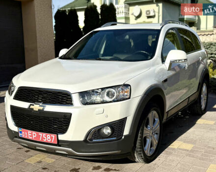 Білий Шевроле Каптіва, об'ємом двигуна 2.2 л та пробігом 200 тис. км за 13604 $, фото 3 на Automoto.ua