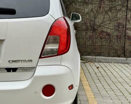 Белый Шевроле Каптива, объемом двигателя 2.4 л и пробегом 220 тыс. км за 7999 $, фото 21 на Automoto.ua