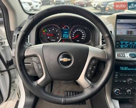 Білий Шевроле Каптіва, об'ємом двигуна 2.2 л та пробігом 150 тис. км за 11900 $, фото 10 на Automoto.ua