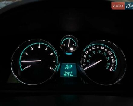 Білий Шевроле Каптіва, об'ємом двигуна 2.38 л та пробігом 139 тис. км за 10490 $, фото 17 на Automoto.ua