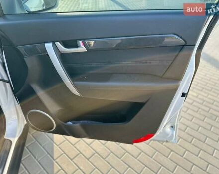 Білий Шевроле Каптіва, об'ємом двигуна 2 л та пробігом 153 тис. км за 12900 $, фото 18 на Automoto.ua