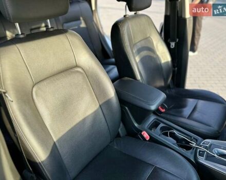 Білий Шевроле Каптіва, об'ємом двигуна 2 л та пробігом 153 тис. км за 12900 $, фото 24 на Automoto.ua