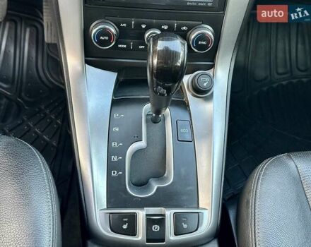 Білий Шевроле Каптіва, об'ємом двигуна 2.23 л та пробігом 158 тис. км за 12900 $, фото 69 на Automoto.ua