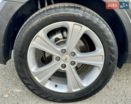 Білий Шевроле Каптіва, об'ємом двигуна 2.23 л та пробігом 158 тис. км за 12900 $, фото 27 на Automoto.ua