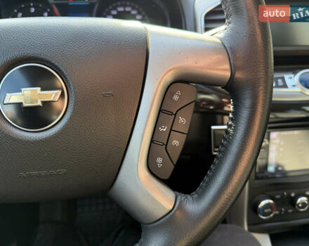 Білий Шевроле Каптіва, об'ємом двигуна 2.2 л та пробігом 200 тис. км за 13604 $, фото 31 на Automoto.ua