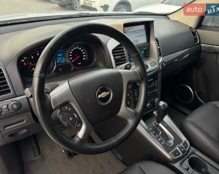 Білий Шевроле Каптіва, об'ємом двигуна 2.2 л та пробігом 150 тис. км за 11900 $, фото 9 на Automoto.ua