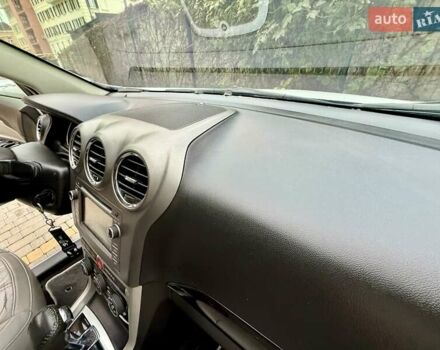 Белый Шевроле Каптива, объемом двигателя 2.4 л и пробегом 220 тыс. км за 7999 $, фото 48 на Automoto.ua