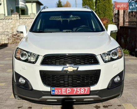 Білий Шевроле Каптіва, об'ємом двигуна 2.2 л та пробігом 200 тис. км за 13604 $, фото 2 на Automoto.ua