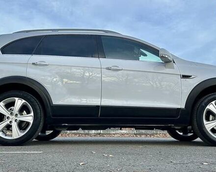 Білий Шевроле Каптіва, об'ємом двигуна 2.23 л та пробігом 158 тис. км за 12900 $, фото 8 на Automoto.ua