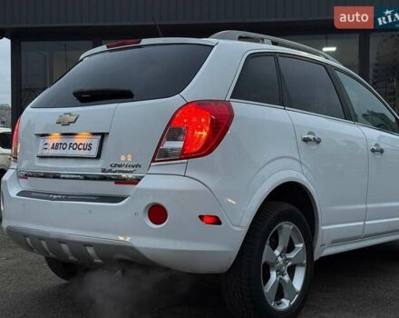 Білий Шевроле Каптіва, об'ємом двигуна 2.38 л та пробігом 139 тис. км за 10490 $, фото 7 на Automoto.ua