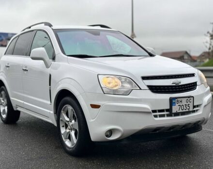 Білий Шевроле Каптіва, об'ємом двигуна 2.4 л та пробігом 1 тис. км за 7500 $, фото 3 на Automoto.ua