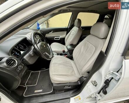 Белый Шевроле Каптива, объемом двигателя 2.4 л и пробегом 220 тыс. км за 7999 $, фото 46 на Automoto.ua