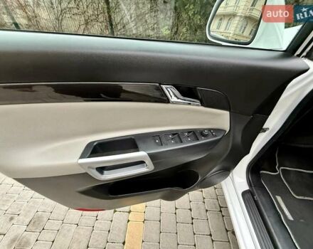 Белый Шевроле Каптива, объемом двигателя 2.4 л и пробегом 220 тыс. км за 7999 $, фото 50 на Automoto.ua