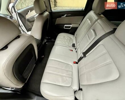 Белый Шевроле Каптива, объемом двигателя 2.4 л и пробегом 220 тыс. км за 7999 $, фото 26 на Automoto.ua