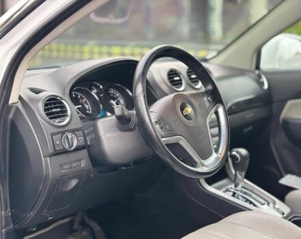 Білий Шевроле Каптіва, об'ємом двигуна 2.4 л та пробігом 1 тис. км за 7500 $, фото 8 на Automoto.ua