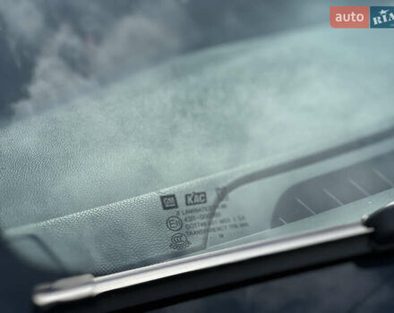 Белый Шевроле Каптива, объемом двигателя 2.2 л и пробегом 177 тыс. км за 12900 $, фото 11 на Automoto.ua