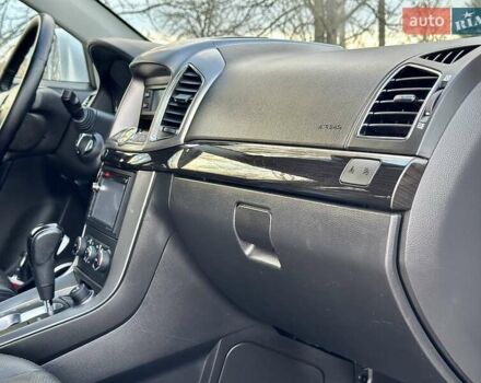 Білий Шевроле Каптіва, об'ємом двигуна 2.23 л та пробігом 158 тис. км за 12900 $, фото 67 на Automoto.ua