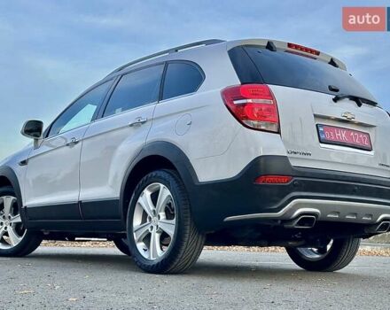 Білий Шевроле Каптіва, об'ємом двигуна 2.23 л та пробігом 158 тис. км за 12900 $, фото 33 на Automoto.ua