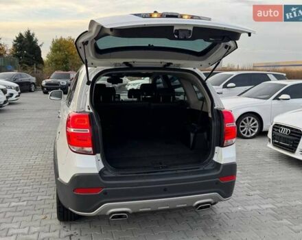 Білий Шевроле Каптіва, об'ємом двигуна 2.2 л та пробігом 150 тис. км за 11900 $, фото 7 на Automoto.ua