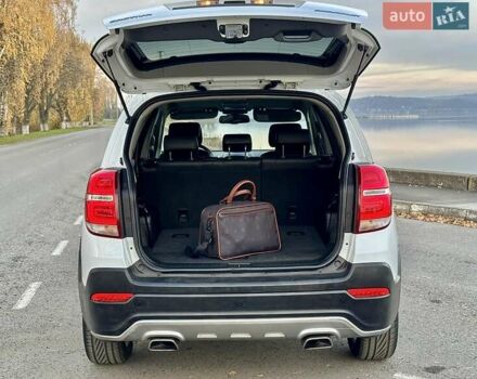 Білий Шевроле Каптіва, об'ємом двигуна 2.23 л та пробігом 158 тис. км за 12900 $, фото 58 на Automoto.ua