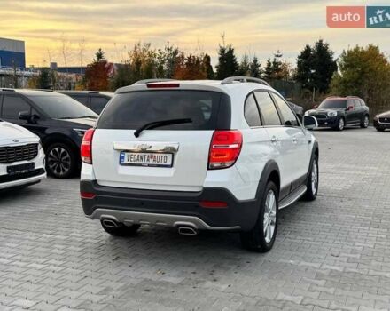 Білий Шевроле Каптіва, об'ємом двигуна 2.2 л та пробігом 150 тис. км за 11900 $, фото 3 на Automoto.ua