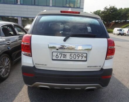 Белый Шевроле Каптива, объемом двигателя 2 л и пробегом 102 тыс. км за 2800 $, фото 5 на Automoto.ua