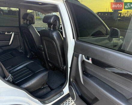 Белый Шевроле Каптива, объемом двигателя 2.23 л и пробегом 228 тыс. км за 12499 $, фото 21 на Automoto.ua