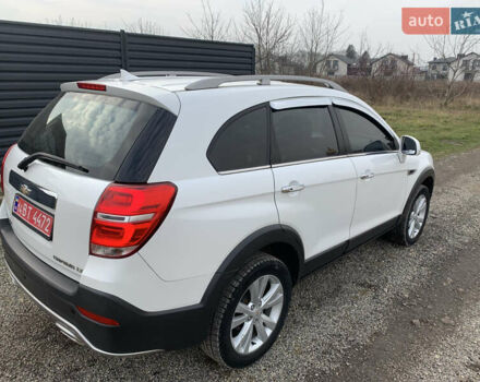 Білий Шевроле Каптіва, об'ємом двигуна 2 л та пробігом 186 тис. км за 12300 $, фото 10 на Automoto.ua