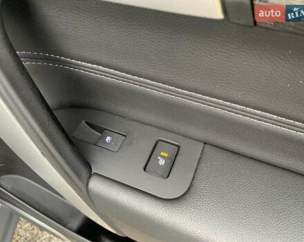 Білий Шевроле Каптіва, об'ємом двигуна 2 л та пробігом 186 тис. км за 12300 $, фото 18 на Automoto.ua