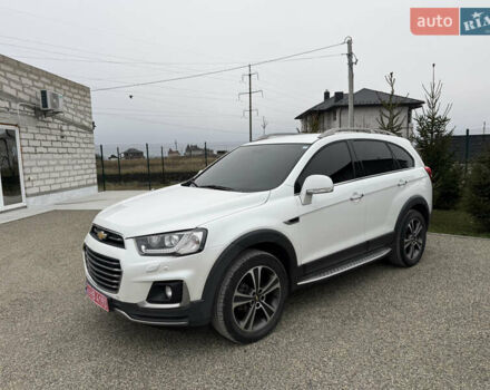 Білий Шевроле Каптіва, об'ємом двигуна 2 л та пробігом 180 тис. км за 13999 $, фото 9 на Automoto.ua