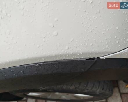 Білий Шевроле Каптіва, об'ємом двигуна 2.23 л та пробігом 255 тис. км за 14900 $, фото 6 на Automoto.ua