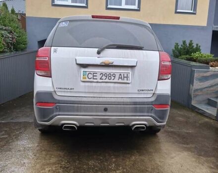 Белый Шевроле Каптива, объемом двигателя 2.23 л и пробегом 175 тыс. км за 17000 $, фото 2 на Automoto.ua