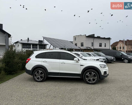 Білий Шевроле Каптіва, об'ємом двигуна 2 л та пробігом 180 тис. км за 13999 $, фото 14 на Automoto.ua