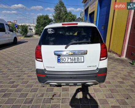 Белый Шевроле Каптива, объемом двигателя 2.38 л и пробегом 105 тыс. км за 15000 $, фото 10 на Automoto.ua