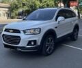 Білий Шевроле Каптіва, об'ємом двигуна 2 л та пробігом 73 тис. км за 17600 $, фото 2 на Automoto.ua
