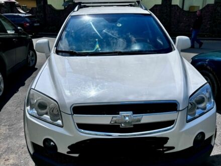 Шевроле Каптива 2008 в Дрогобыче на Automoto.ua Белый Шевроле Каптива, объемом двигателя 2 л и пробегом 240 тыс. км за 9100 $, фото 1 на Automoto.ua