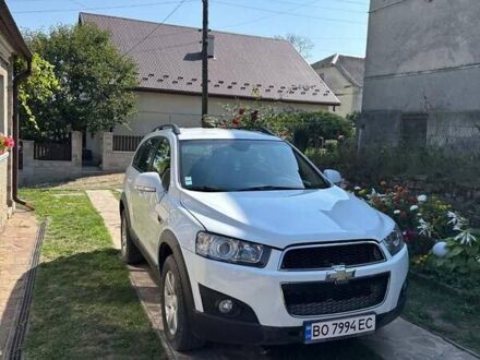 Білий Шевроле Каптіва, об'ємом двигуна 2.2 л та пробігом 204 тис. км за 10800 $, фото 1 на Automoto.ua