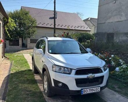 Белый Шевроле Каптива, объемом двигателя 2.2 л и пробегом 204 тыс. км за 10800 $, фото 1 на Automoto.ua