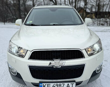 Белый Шевроле Каптива, объемом двигателя 2.23 л и пробегом 211 тыс. км за 10999 $, фото 1 на Automoto.ua