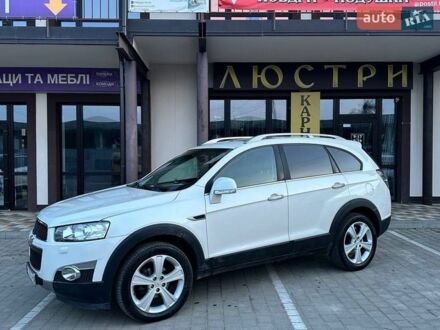 Белый Шевроле Каптива, объемом двигателя 2.23 л и пробегом 258 тыс. км за 11999 $, фото 1 на Automoto.ua