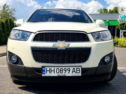 Шевроле Каптіва 2012 у Одесі на Automoto.ua Білий Шевроле Каптіва, об'ємом двигуна 2 л та пробігом 110 тис. км за 14900 $, фото 1 на Automoto.ua