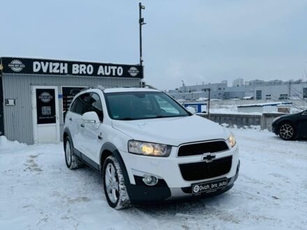 Белый Шевроле Каптива, объемом двигателя 0 л и пробегом 173 тыс. км за 9700 $, фото 1 на Automoto.ua