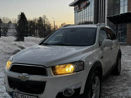 Білий Шевроле Каптіва, об'ємом двигуна 2.2 л та пробігом 265 тис. км за 11200 $, фото 1 на Automoto.ua