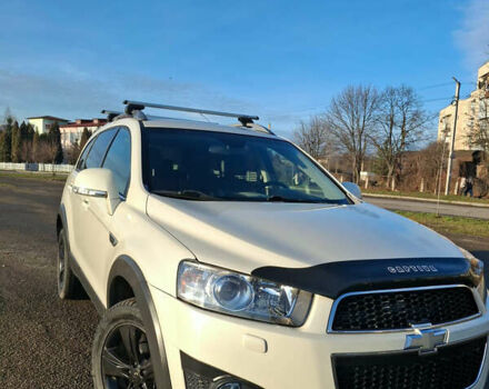 Білий Шевроле Каптіва, об'ємом двигуна 2.23 л та пробігом 223 тис. км за 10299 $, фото 1 на Automoto.ua