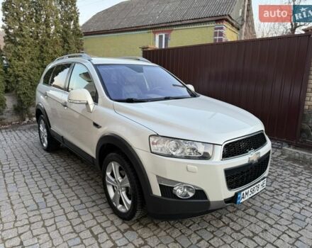 Белый Шевроле Каптива, объемом двигателя 2.2 л и пробегом 178 тыс. км за 10900 $, фото 1 на Automoto.ua