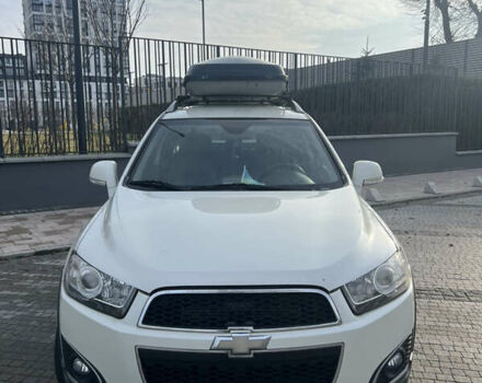 Білий Шевроле Каптіва, об'ємом двигуна 2.23 л та пробігом 210 тис. км за 9900 $, фото 1 на Automoto.ua
