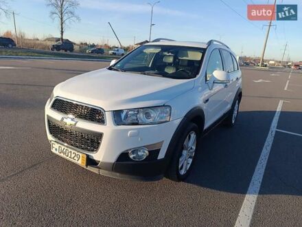 Білий Шевроле Каптіва, об'ємом двигуна 2.2 л та пробігом 247 тис. км за 10900 $, фото 1 на Automoto.ua