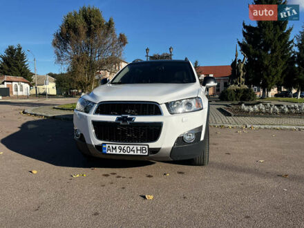 Білий Шевроле Каптіва, об'ємом двигуна 2.23 л та пробігом 181 тис. км за 9300 $, фото 1 на Automoto.ua