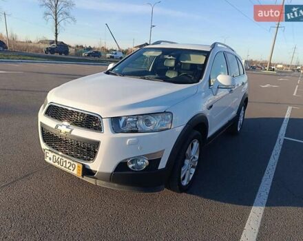 Білий Шевроле Каптіва, об'ємом двигуна 2.2 л та пробігом 247 тис. км за 11500 $, фото 1 на Automoto.ua